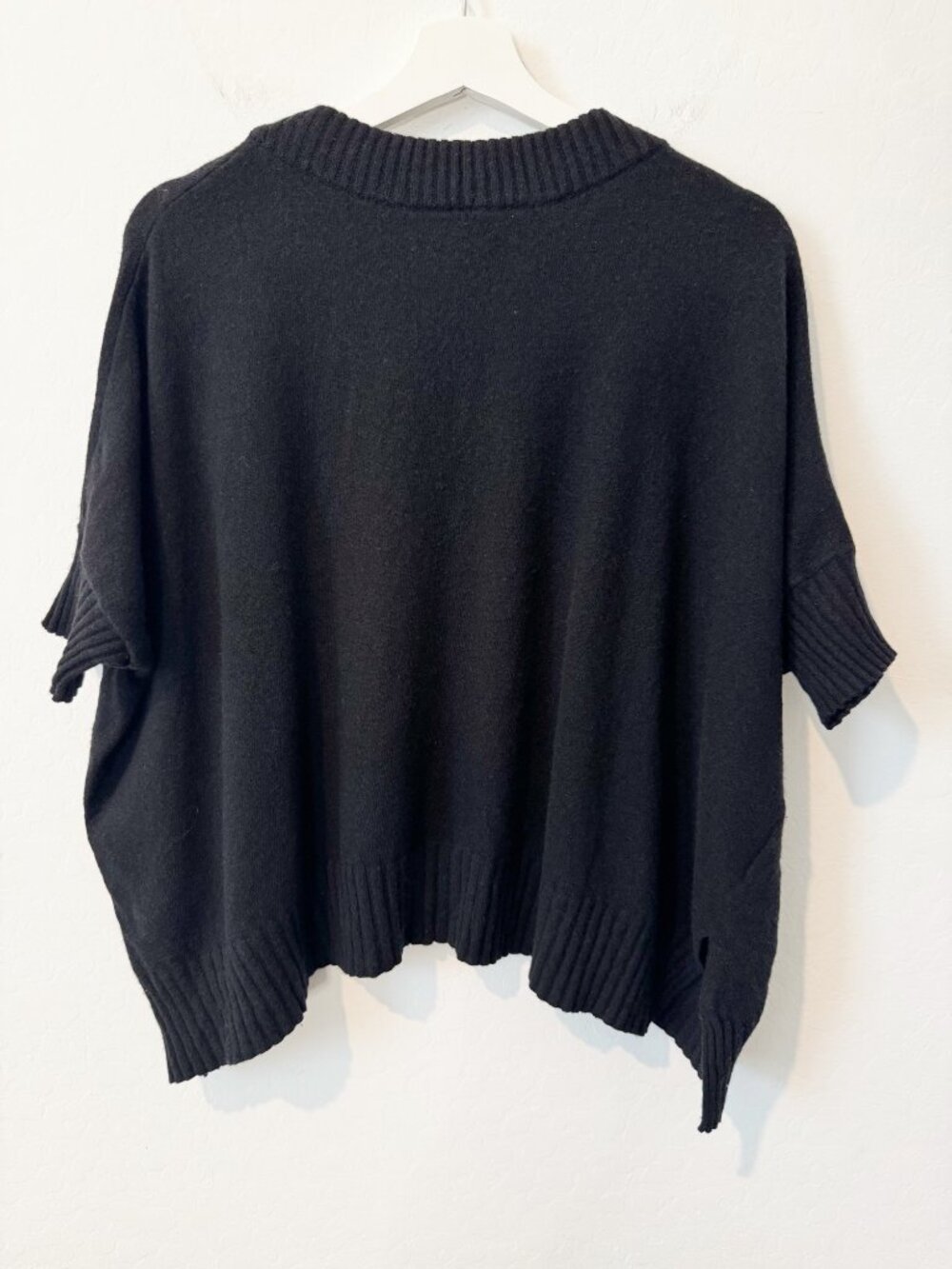Ann Taylor Ribbed Trim Knit Sweater XS Small Black Merino Wool Cashmere Chic
